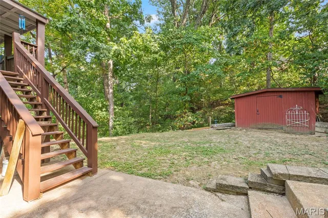 $299,500 | 5190 North Royale Drive, Imperial, MO 63052