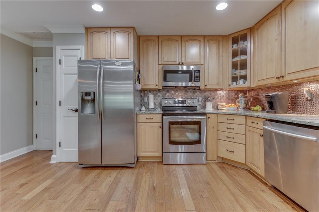 4130 Moss Ridge Lane Indianapolis, IN 46237 - Photo 20 of 46 Gallery Image 20