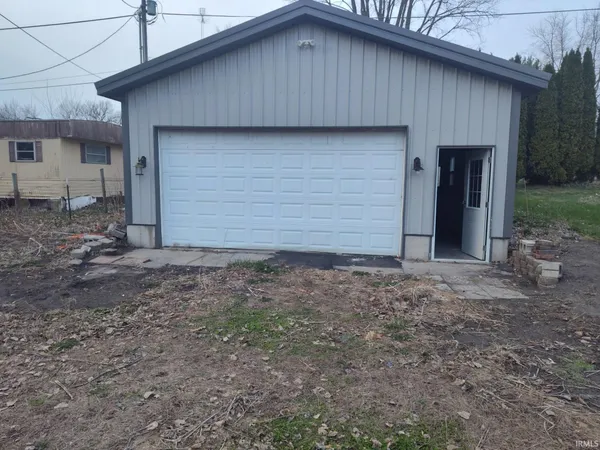 $99,900 | 3494 Channel Drive, Macy, IN 46951