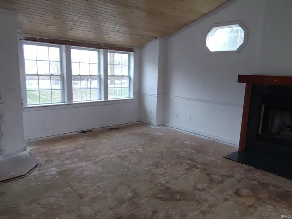 $99,900 | 3494 Channel Drive, Macy, IN 46951