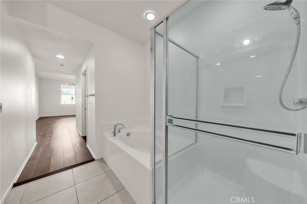 5450 Strand, Unit 202 Hawthorne, CA 90250 - Photo 32 of 75