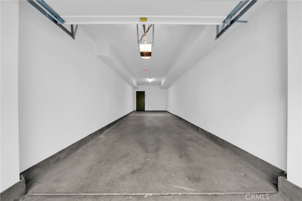 5450 Strand, Unit 202 Hawthorne, CA 90250 - Photo 38 of 75