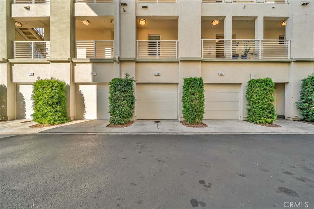 5450 Strand, Unit 202 Hawthorne, CA 90250 - Photo 40 of 75