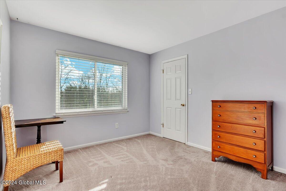 36 Falcon Chase Rensselaer, NY 12144 - Photo 28 of 47 28-P1256323