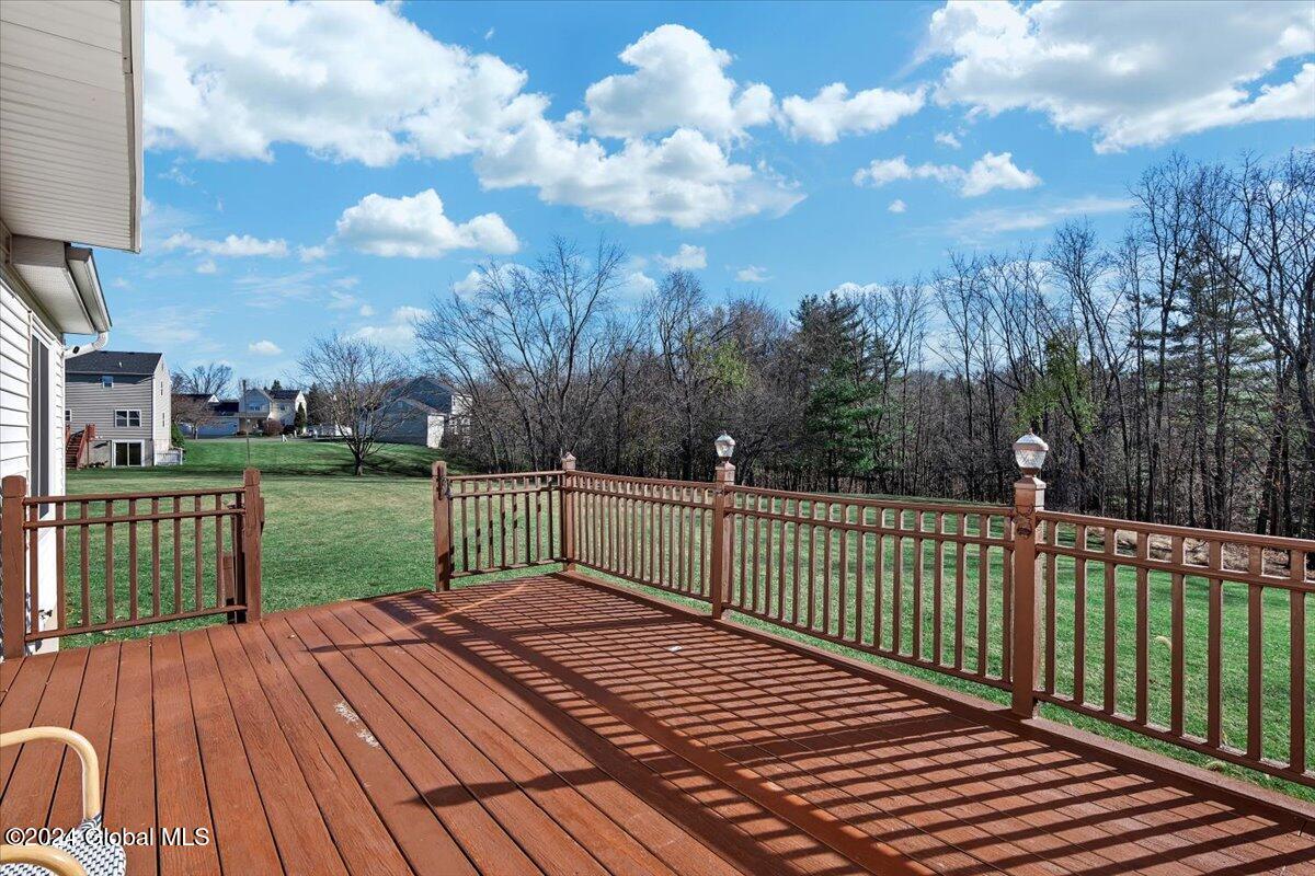 36 Falcon Chase Rensselaer, NY 12144 - Photo 35 of 47 37-P1256159