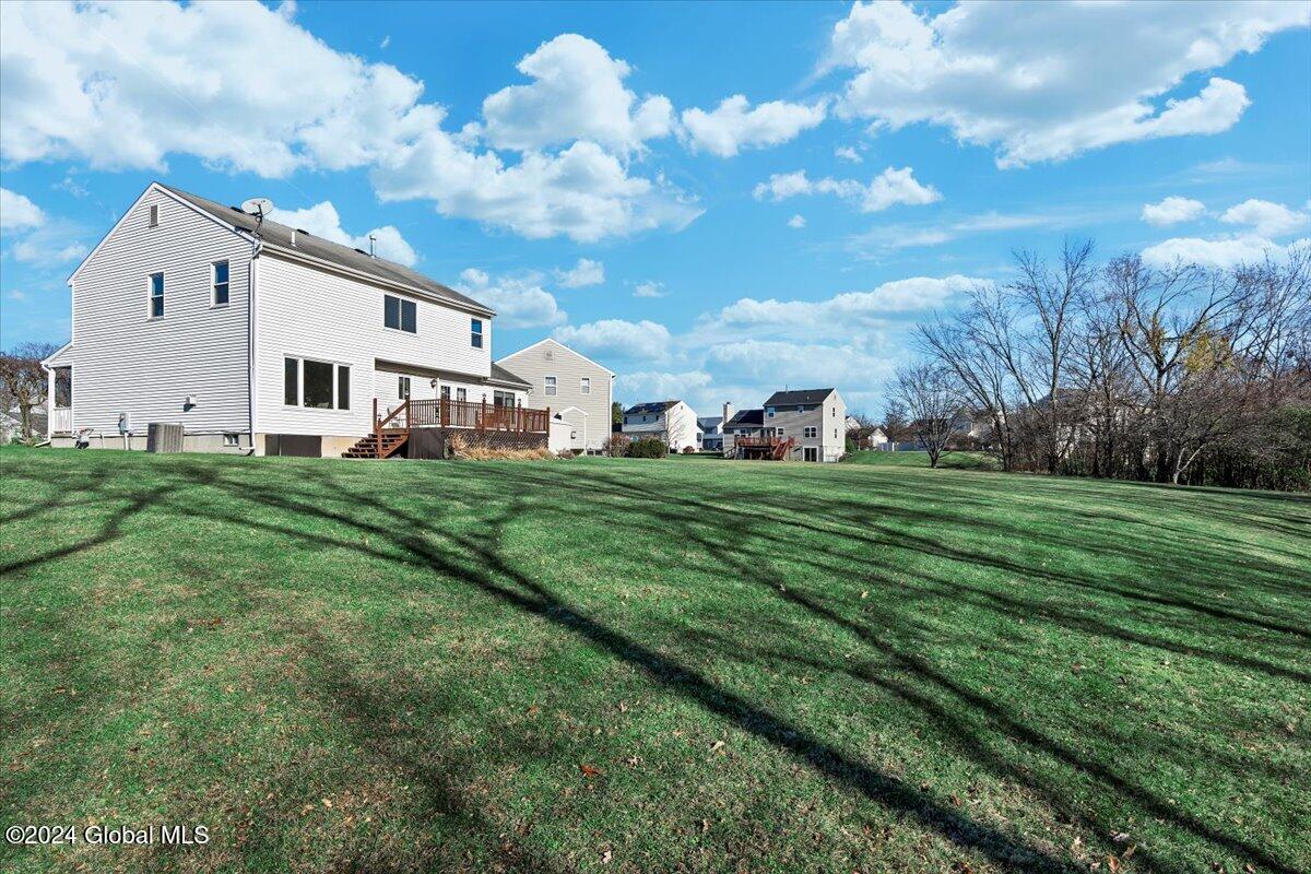 36 Falcon Chase Rensselaer, NY 12144 - Photo 38 of 47 40-P1256139