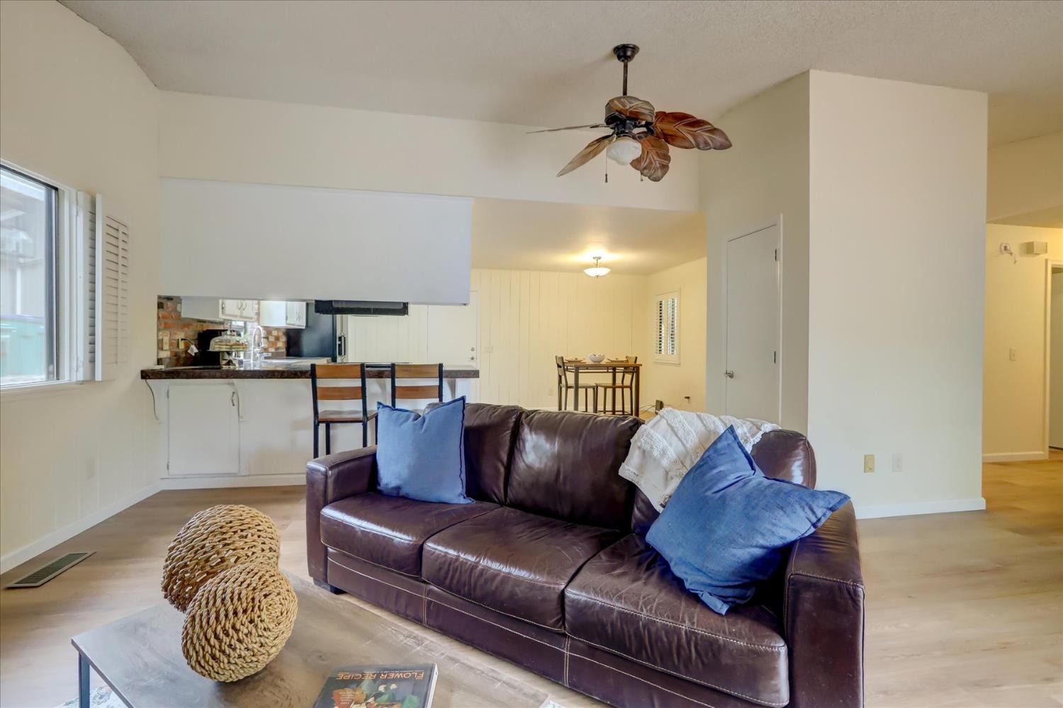 11219 Bobolink Way Auburn, CA 95602 - Photo 13 of 45