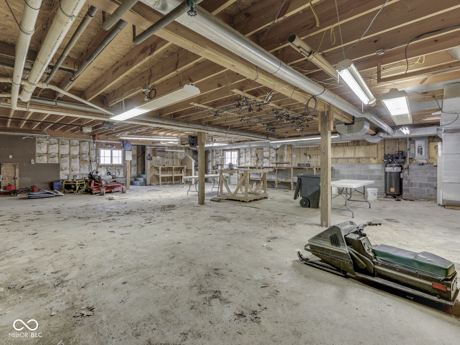 7005 North Briarhopper Road Monrovia, IN 46157 - Photo 39 of 52