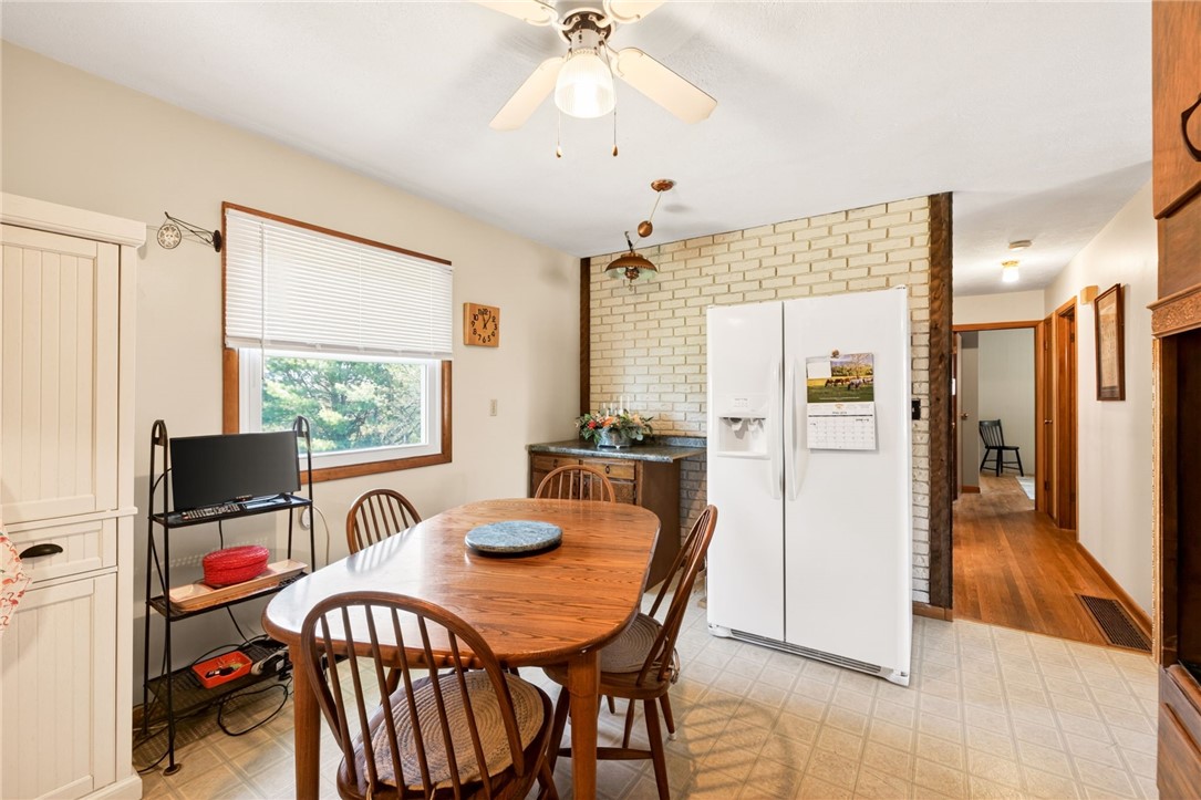 6214 Oakridge Road Owasco, NY 13021 - Photo 9 of 29 Eat In Kitchen