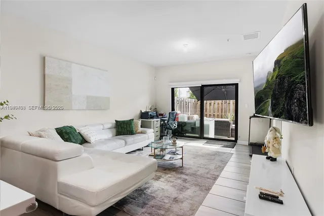 $3,450 | 7805 Northwest 104th Avenue, Unit 6, Doral, FL 33178