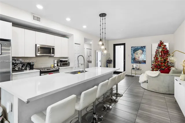 $3,450 | 7805 Northwest 104th Avenue, Unit 6, Doral, FL 33178