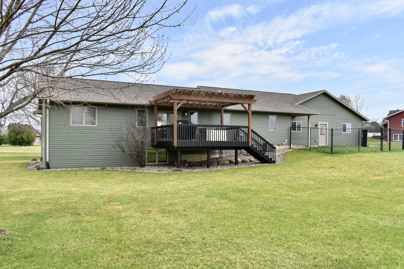 S2838 Fern Circle Milton, WI 54629 - Photo 36 of 55 35 Back Exterior