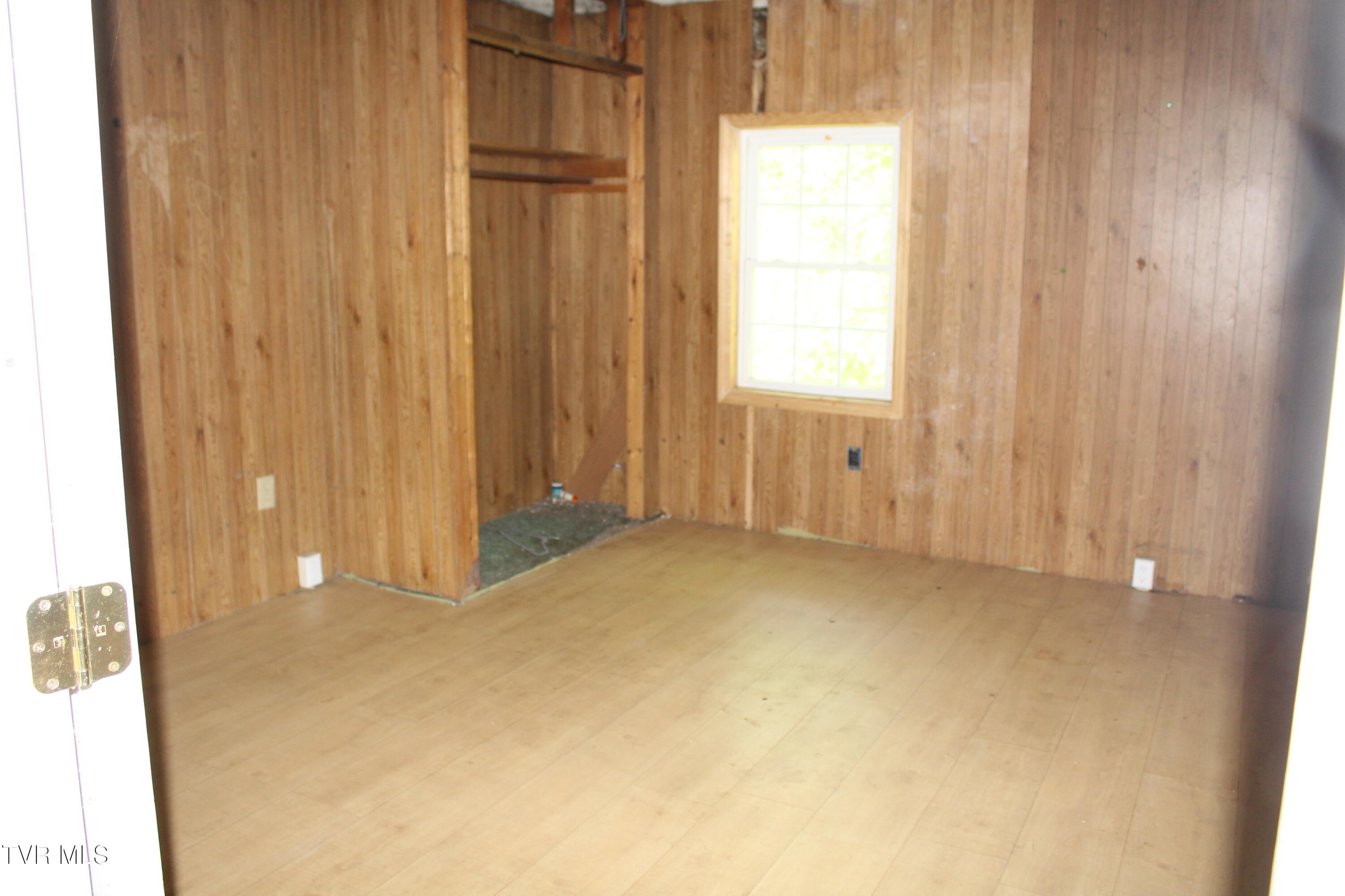 1438 Ely Town Road Pennington Gap, VA 24277 - Photo 27 of 35 IMG_6862