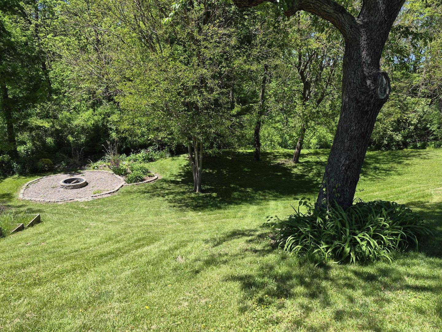 112 Valley View Road Galesburg, IL 61401 - Photo 12 of 66