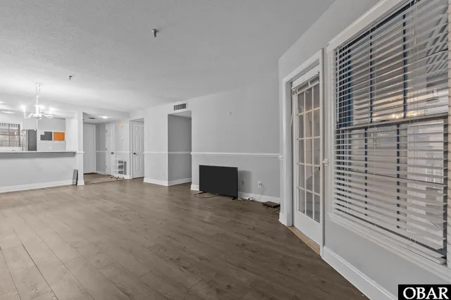 $400,000 | 207 Queen Elizabeth Avenue, Unit 17, Manteo, NC 27954