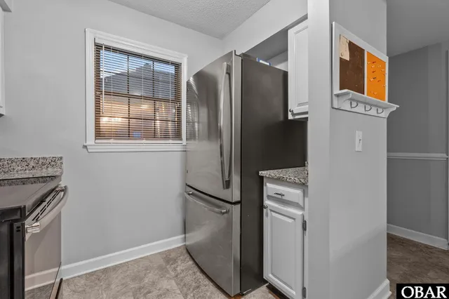 $400,000 | 207 Queen Elizabeth Avenue, Unit 17, Manteo, NC 27954