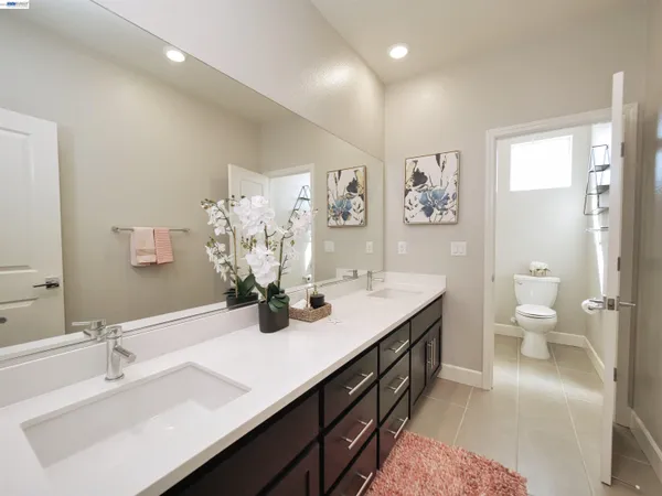 $949,000 | 2582 Azalea Avenue, Tracy, CA 95376
