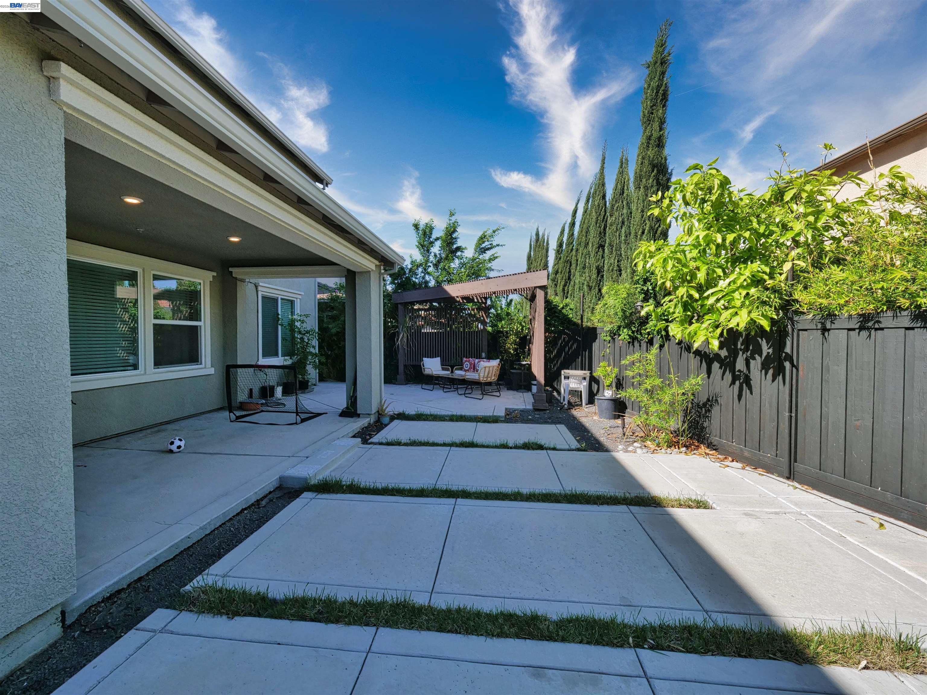 2582 Azalea Avenue Tracy, CA 95376 - Photo 51 of 56
