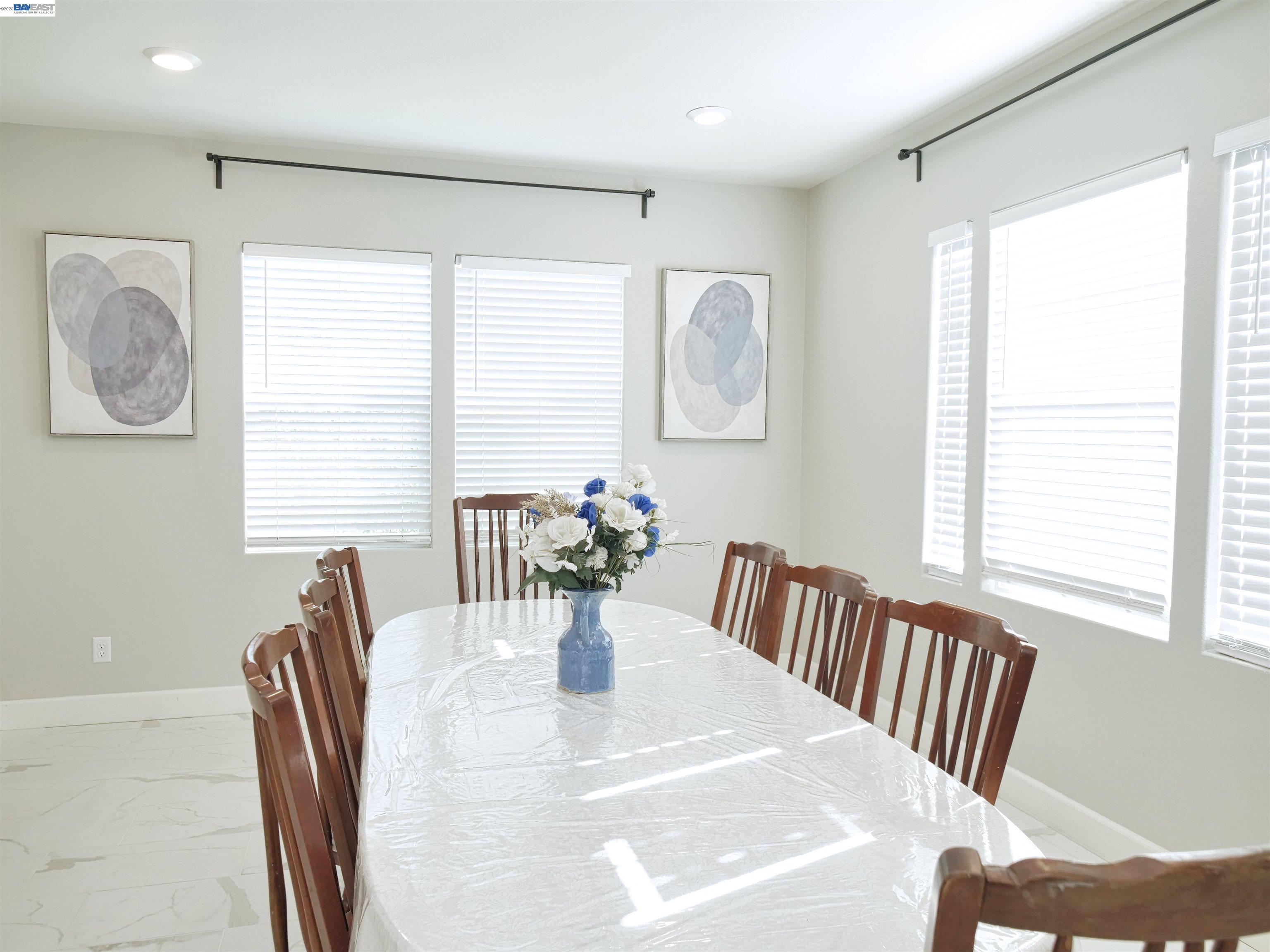 2582 Azalea Avenue Tracy, CA 95376 - Photo 6 of 56