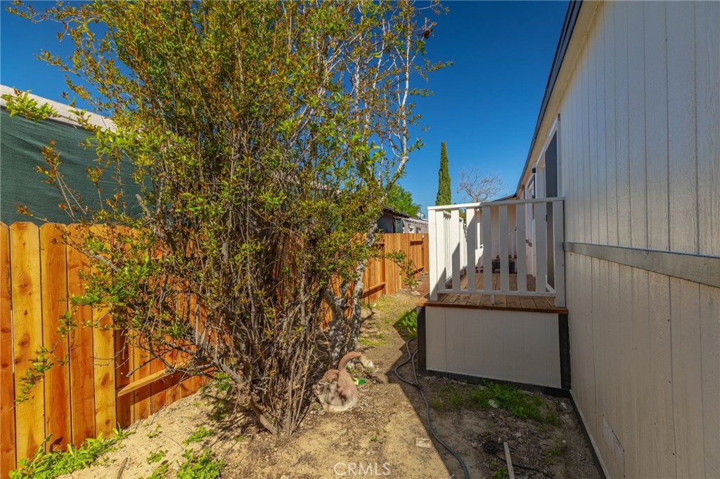 80 East Dawes Street, Unit 126 Perris, CA 92571 - Photo 31 of 39 a view of entryway front of house