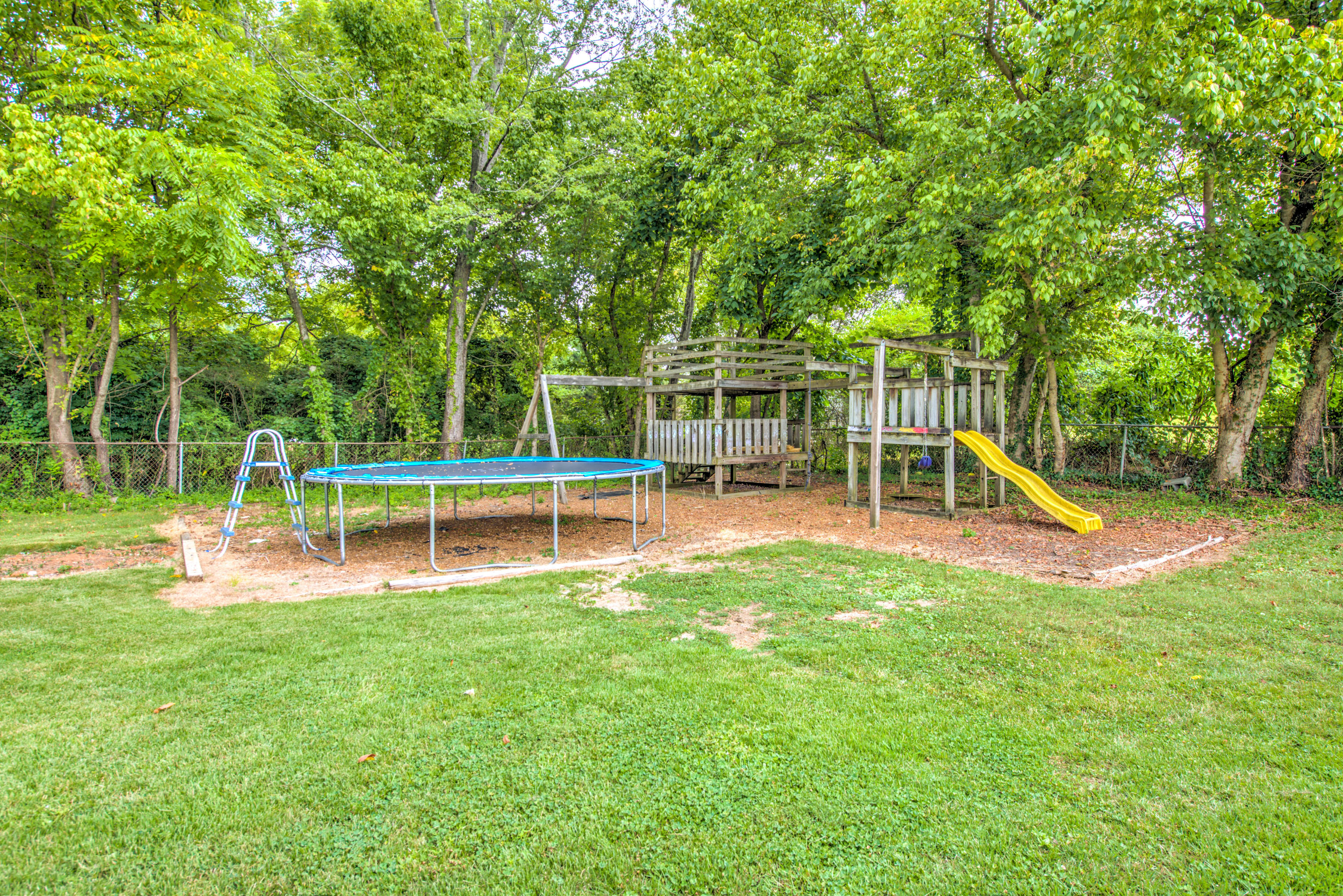 104 Thelma Road Oak Ridge, TN 37830 - Photo 23 of 28 23