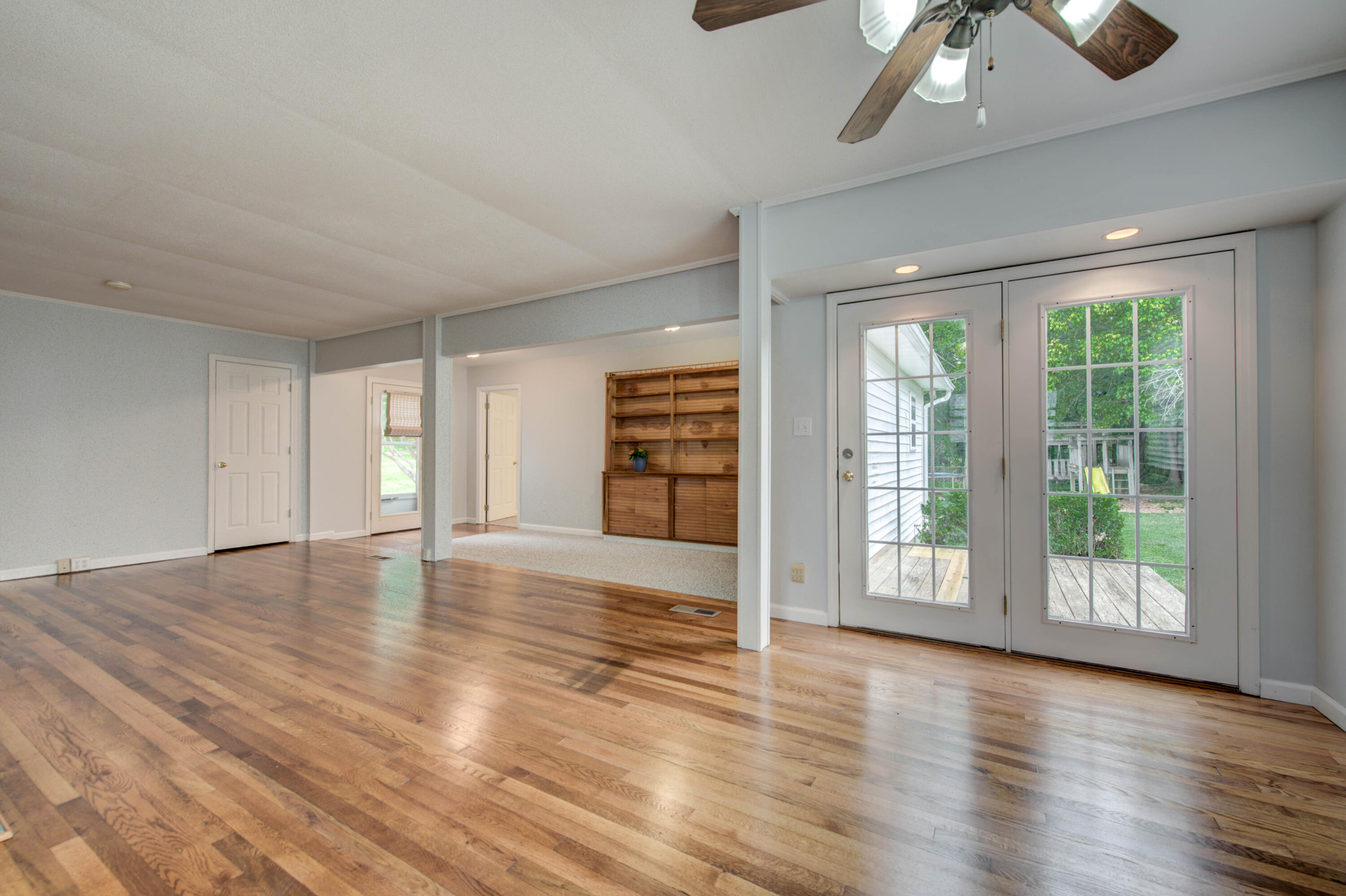 104 Thelma Road Oak Ridge, TN 37830 - Photo 7 of 28 7