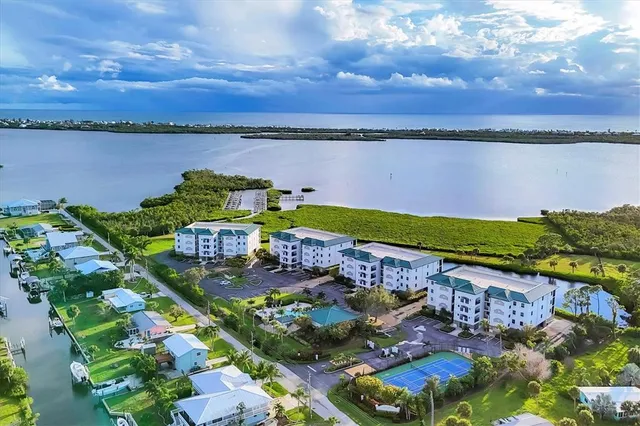 $659,000 | 9203 Griggs Road, Unit D203, Englewood, FL 34224