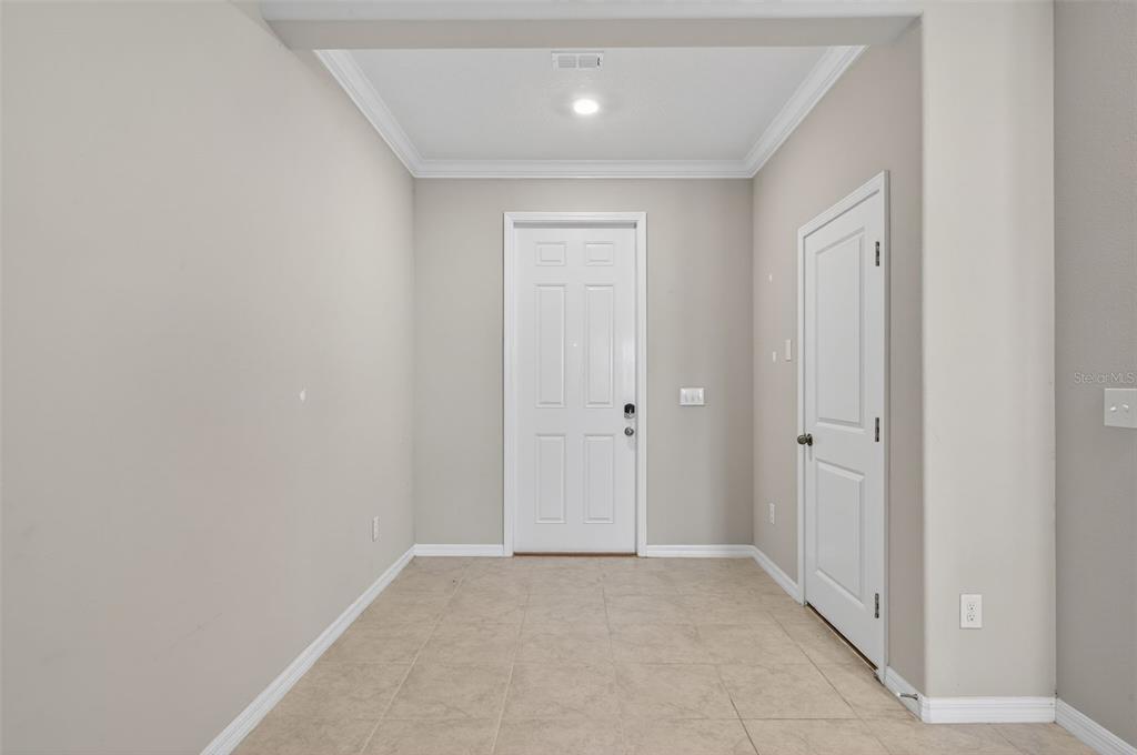 31967 Blue Passing Loop Wesley Chapel, FL 33545 - Photo 9 of 25