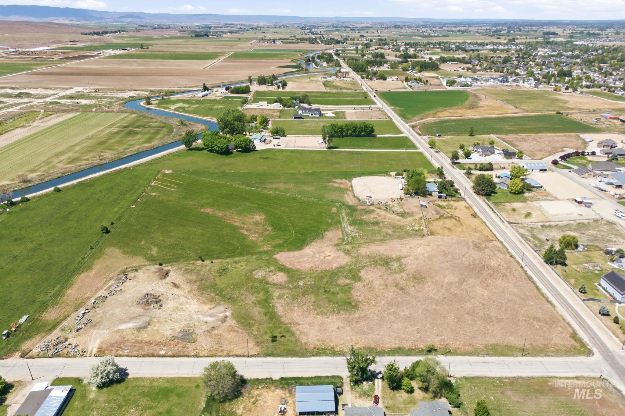 603 East King Road Kuna, ID 83634 - Photo 6 of 24