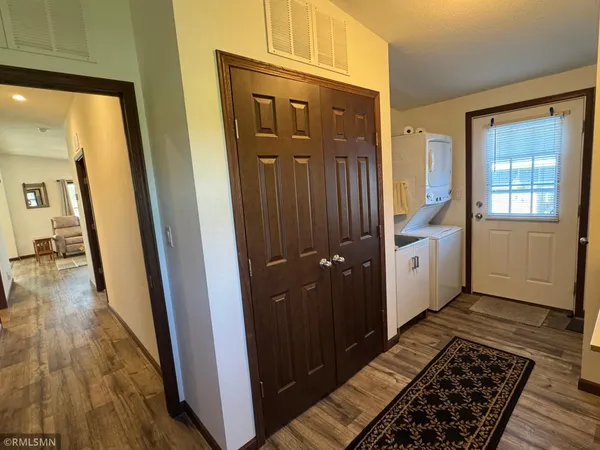 $179,900 | 10118 Benjamin Dr Pine, Pine City, MN 55063