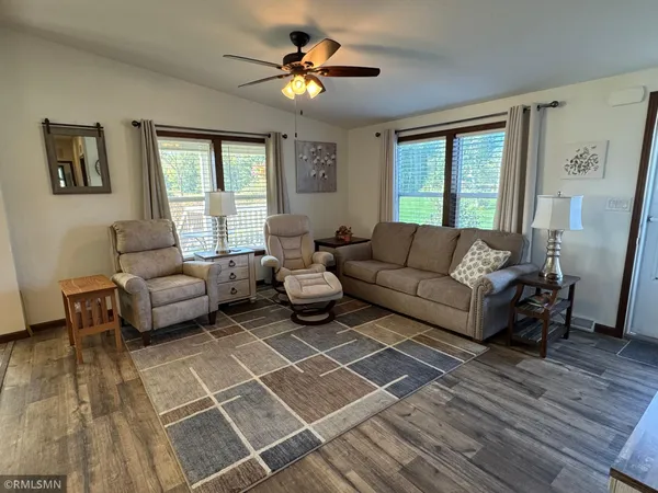 $179,900 | 10118 Benjamin Dr Pine, Pine City, MN 55063