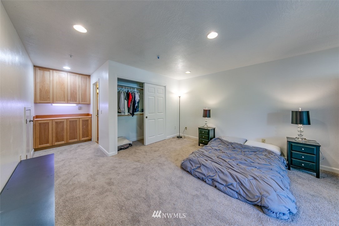 331 # 4 Maple Grove Rd Port Port Angeles, WA 98363 - Photo 6 of 40 Gallery Image 6