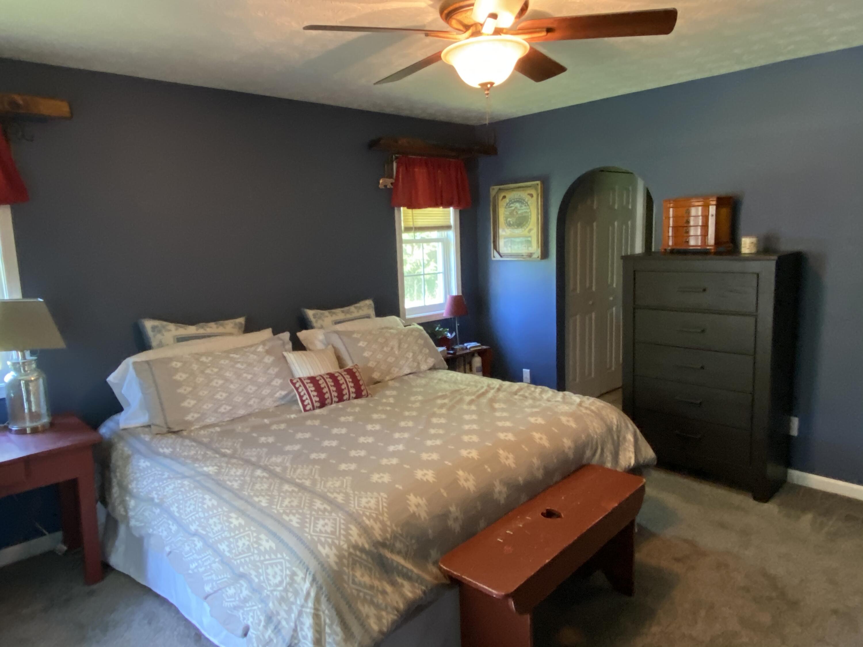 324 Pierce Road Speedwell, TN 37870 - Photo 12 of 32 0A0B5681-8204-4F9C-BD75-11E86AFE7EF4