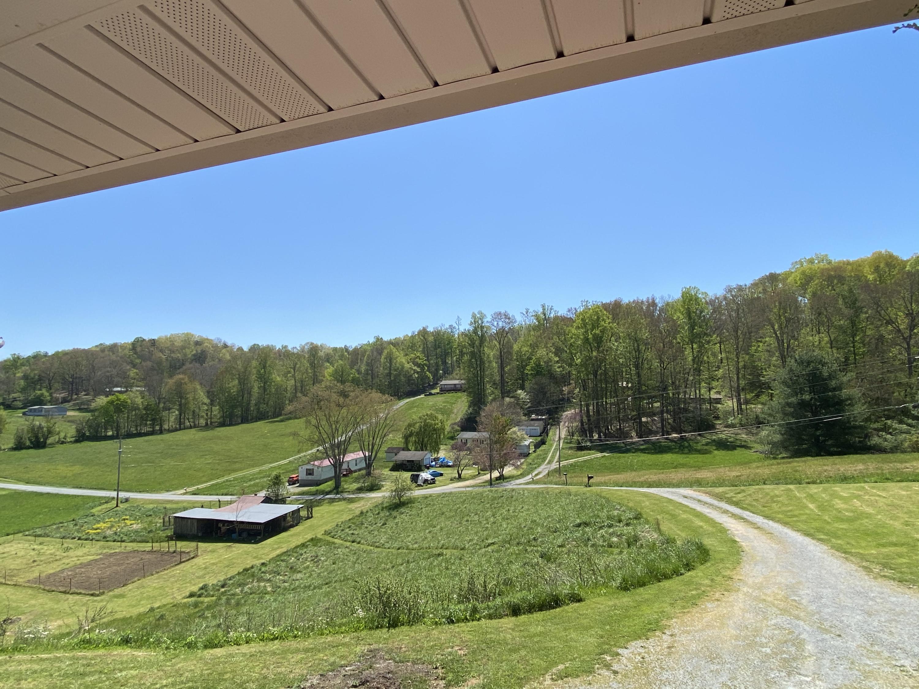 324 Pierce Road Speedwell, TN 37870 - Photo 20 of 32 3DCFC9F8-8E93-401C-85E9-B9C201FEEEE6