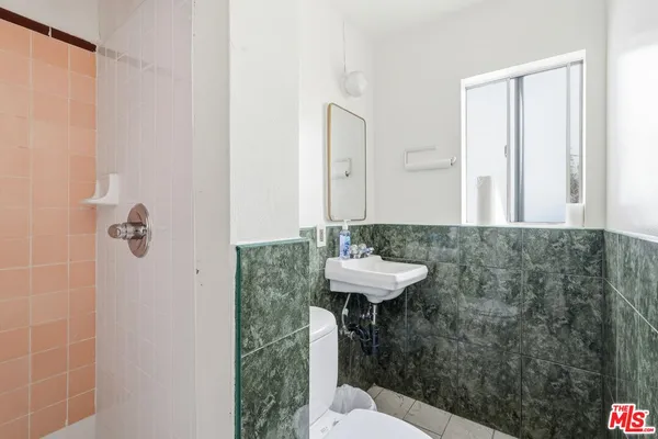 $799,000 | 2048 West Florence Avenue, Los Angeles, CA 90047