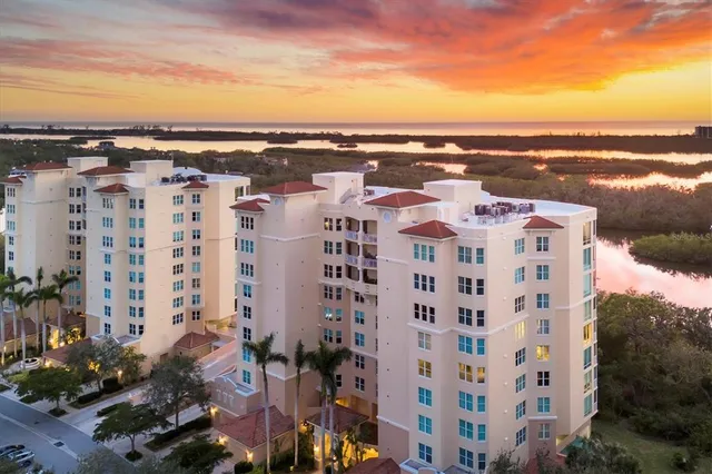 $875,000 | 393 North Point Road, Unit 604, Osprey, FL 34229