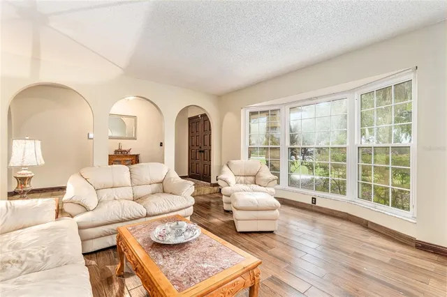 $499,000 | 2528 Southeast 15th Street, Ocala, FL 34471