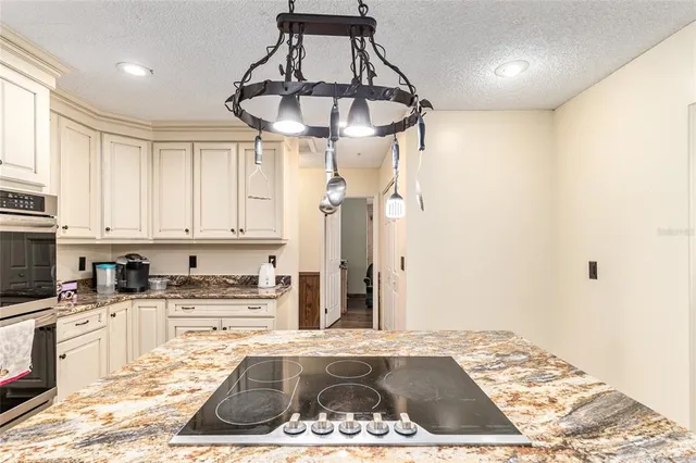 $499,000 | 2528 Southeast 15th Street, Ocala, FL 34471