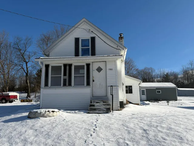 $75,000 | 1588 Pleasant Street, West Rutland, VT 05777
