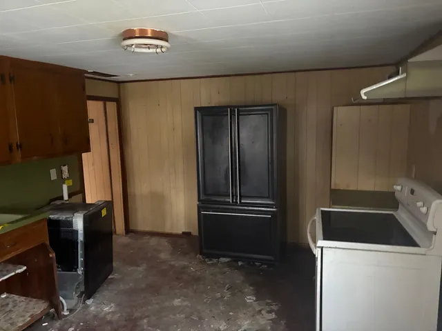 $75,000 | 1588 Pleasant Street, West Rutland, VT 05777