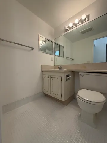 $1,350 | 63 Norwich C, West Palm Beach, FL 33417