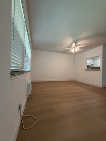 $1,350 | 63 Norwich C, West Palm Beach, FL 33417