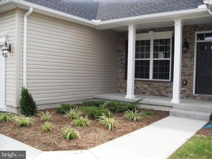 806 Rivanna Run Falling Waters, WV 25419 - Photo 3 of 30 Exterior #3