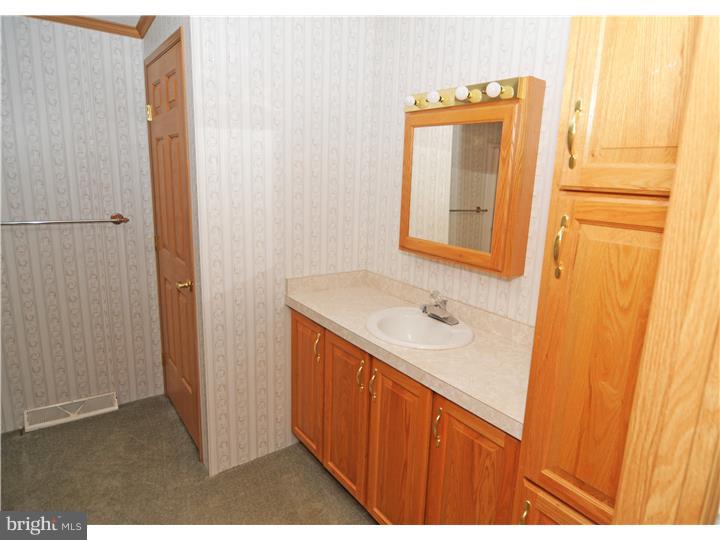 614 South Rte 9 Cape May, NJ 08204 - Photo 16 of 23 Bathroom