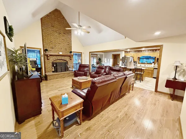 $699,975 | 4448 Old Lake Park Road, Valdosta, GA 31606