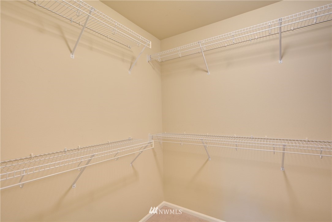 16229 35th Park Southeast Bothell, WA 98012 - Photo 14 of 23 a view of a room