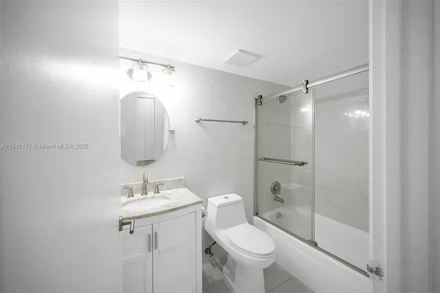 $334,900 | 850 North Miami Avenue, Unit W1804, Miami, FL 33136