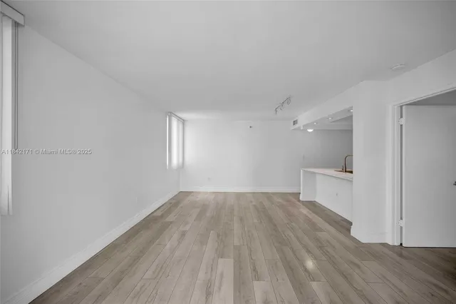 $334,900 | 850 North Miami Avenue, Unit W1804, Miami, FL 33136