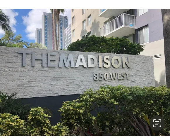 $334,900 | 850 North Miami Avenue, Unit W1804, Miami, FL 33136