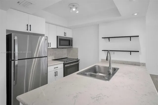 $334,900 | 850 North Miami Avenue, Unit W1804, Miami, FL 33136
